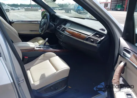 2012 BMW X5 xDrive35D from USA, damaged, VIN 5UXZW0C5XCL664613